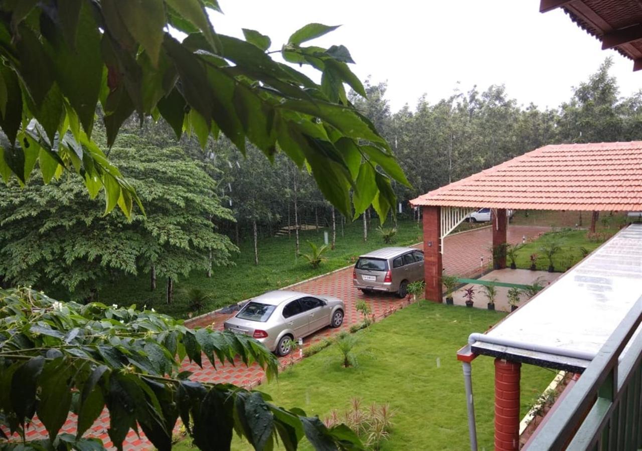 Water View Holiday Retreat Sakleshpur Exterior photo