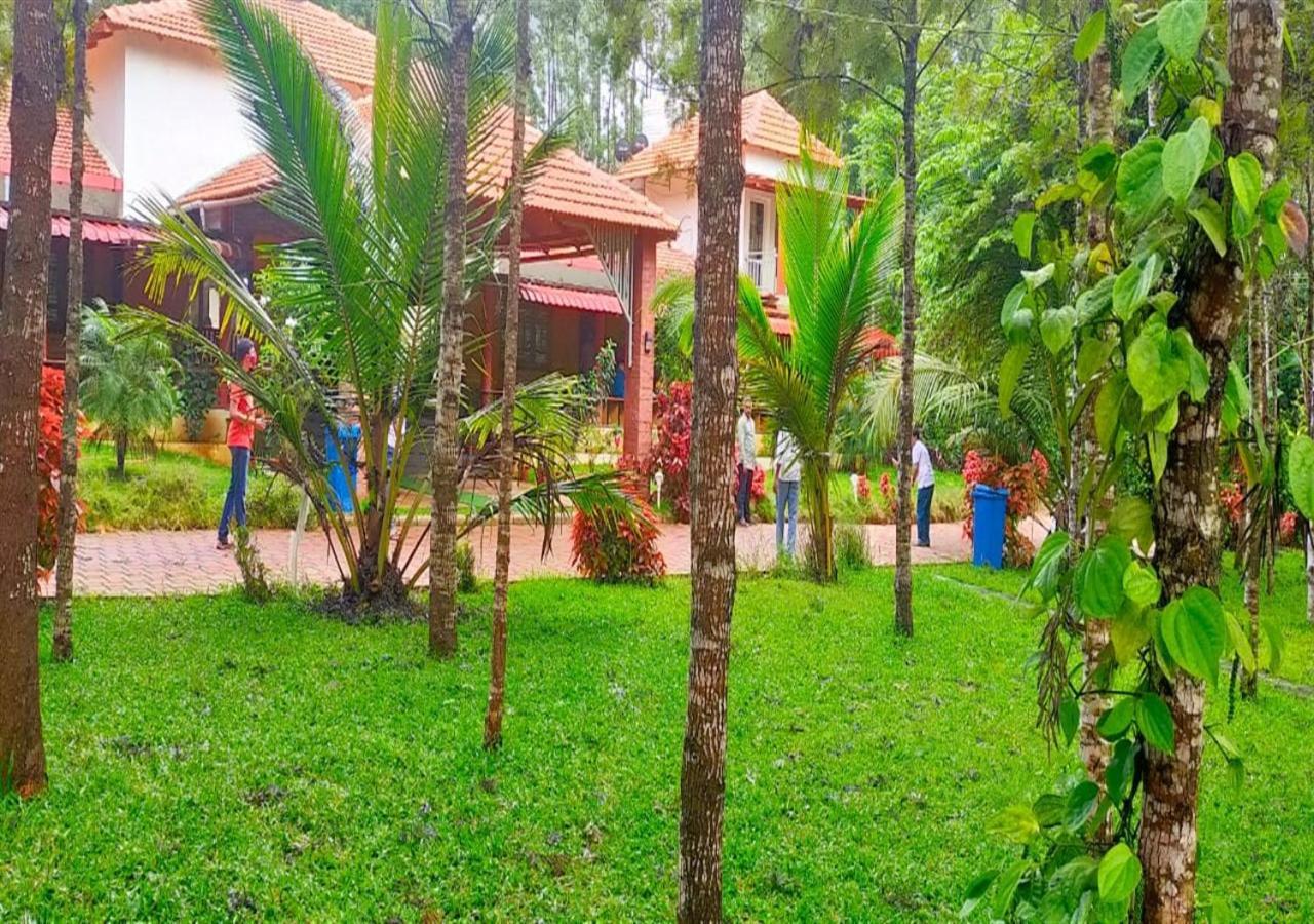 Water View Holiday Retreat Sakleshpur Exterior photo